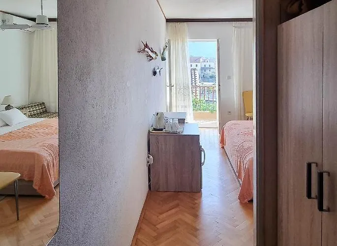 Triple 540e Gasthof Vrboska