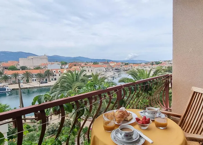 Gasthof Triple 540e Vrboska